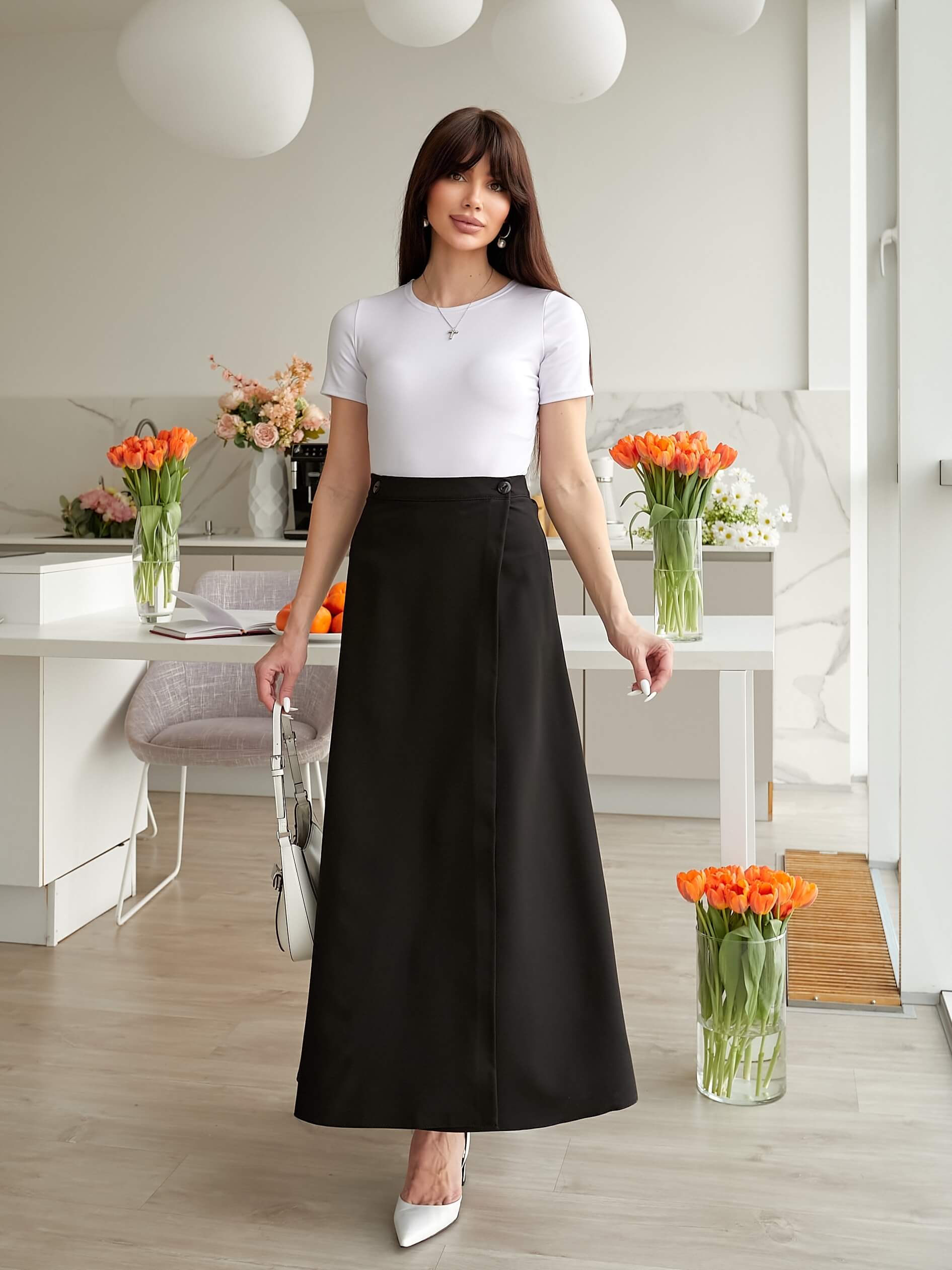 Спідниця міді на запах S–XL, чорна - Gritana